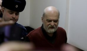 Арештований у Росії радянський дисидент Олександр Скобов на суді побажав Путіну смерті