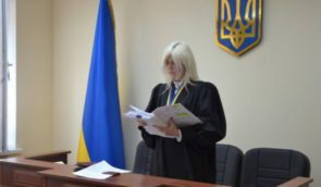 Суддя ліквідованого ОАСК вважає тиском розслідування журналіста про її російський паспорт