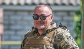 Добровольця Віктора Мазура, який став на захист Київщини у 2022-му, судять за незаконне зберігання зброї