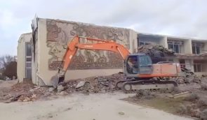 Окупанти знищили в Криму унікальну мозаїку “Гуцульський танок”