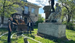 Росіяни встановили на окупованому Запоріжжі пам’ятник Леніну
