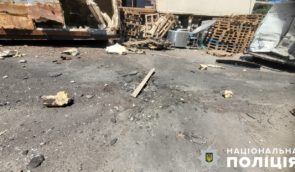 В Антонівці Херсонської області окупанти скинули з дрона вибухівку, поранені троє жінок