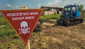 З початку року в Україні в експлуатацію аграріям повернули майже 138 000 земель, раніше забруднених вибухівкою