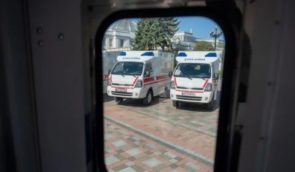Корейський Червоний Хрест передав в Україну ще 40 карет “швидкої”