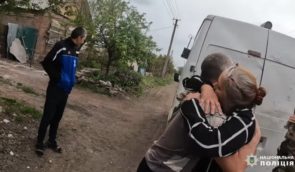 З села за три кілометри від лінії фронту на Донеччині за тиждень евакуювали десятьох цивільних