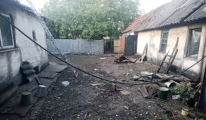 Росіяни обстріляли село на Донеччині з “градів”: є загиблі, серед них дитина