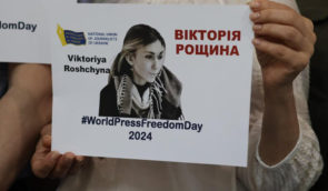 Росія вперше визнала, що утримує журналістку Вікторію Рощину