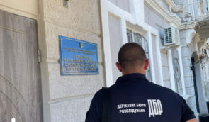Посадовці ДМС в Одесі могли заробити на хабарях іноземців майна на майже 150 мільйонів гривень