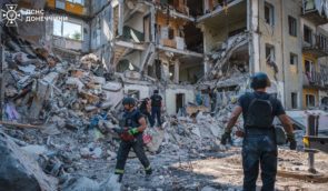 Из-под завалов в Мирнограде достали тела двух человек, погибших в результате обстрела 14 июля