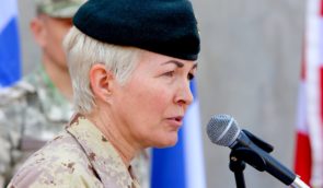 Збройні сили Канади вперше в історії очолить жінка – генерал-лейтенантка Дженні Карігнан