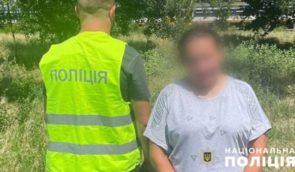 У Києві викрили жінку, яка вдавала, що збирає гроші на генератори та автівки для військових