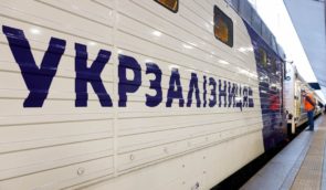 На найбільших вокзалах країни 29 серпня лунатимуть вірші загиблих українських військових