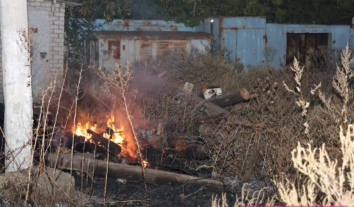 Росіяни вдарили КАБами по селищу на Харківщині: загинули троє людей, ще троє зазнали поранень