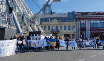 “За ґратами байдужості”: родини цивільних закликали українців робити розголос про бранців Кремля