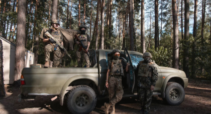 “Бучанські відьми”: як жінки-волонтерки збивають російські дрони в небі над Київщиною