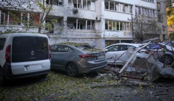 У Одесі через нічний обстріл росіян постраждала людина