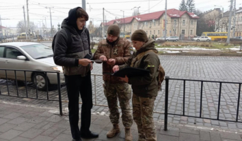 Парламентська слідча комісія пропонує замінити ТЦК на центри рекрутингу, а з працівників центрів створити бойові бригади