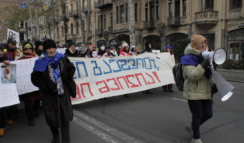 В Грузії після виборів президента пройшов марш матерів проти репресій щодо учасників акцій