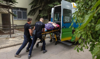 Система догляду за людьми з інвалідністю не справляється з евакуацією з прифронтових територій – правозахисниця Cхід SOS