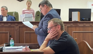 Багатомільйонну заставу призначили ексзаступнику глави ОП Смирнову, якого звинувачував у погрозах активіст Ратушний