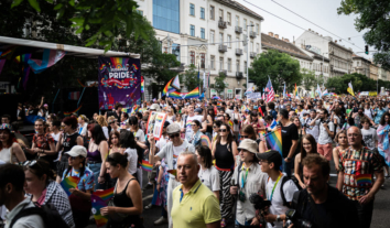 У Будапешті заборонили марш проти гомофобії, посилаючись на закон про “захист дітей від гей-пропаганди”