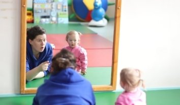 У Раді готуються запровадити комплексну підтримку для дітей з інвалідністю: що зміниться
