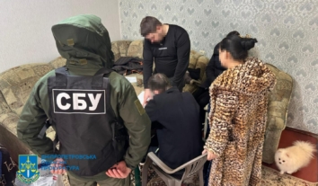 На Дніпропетровщині родини зниклих безвісти та полонених військових могли ошукати на 3 мільйони гривень