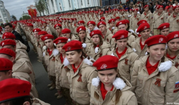 Українським дітям на ТОТ Кремль нав‘язує проросійську пропаганду