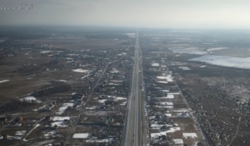 За розстріл автівки з цивільними в Бучі заочну підозру отримав російський командир Денис Кузнєцов