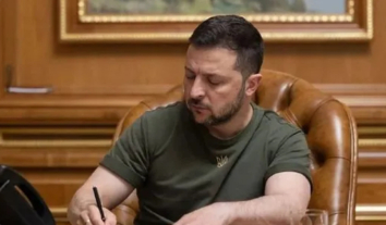 До 200 тисяч гривень на проєкт: Зеленський затвердив гранти для молоді з малих громад, зокрема ВПО