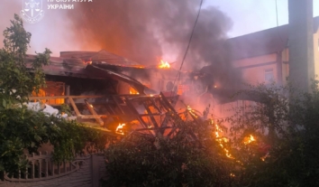 Ночью россияне обстреляли Украину дронами: в Сумах и Полтаве исчез свет, в Херсоне погибший и травмированные