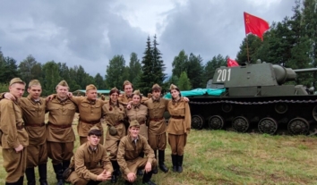 Окупанти відправили дітей з Луганщини до РФ на військово-патріотичний фестиваль