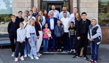 Завдяки сприянню держави Катар до України вже повернули понад 80 дітей – Омбудсман