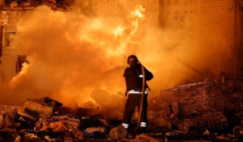 Війська РФ вдруге за тиждень масовано атакували Україну: є загиблий та постраждалі