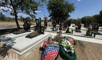 В окупованому Донецьку встановили стелу на честь “захисників Донбасу”