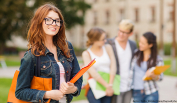 МОН продовжило вступ до профтехів до 1 жовтня. Вступити можуть також громадяни з ТОТ
