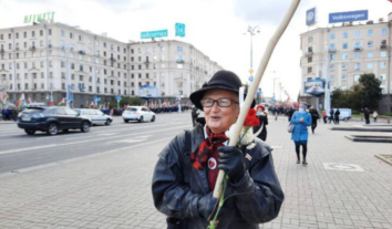 78-річну активістку Ніну Багінську у Білорусі внесли до списку “екстремістів”