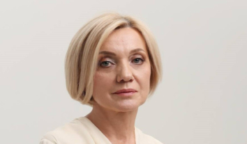 Частина українців повертається до спілкування російською мовою, і це є небезпечною тенденцією – мовна омбудсманка