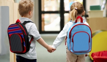 Понад 70% першокласників уже долучилися до програми “Пакунок школяра” – батькам виплатили понад 786 мільйонів гривень