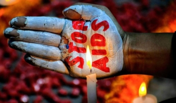 ООН може закрити агентство з боротьби з ВІЛ / СНІДом через нестачу коштів