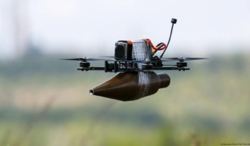 На Миколаївщині через атаку російського дрона постраждали жінка та підліток