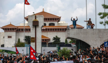 У Непалі поліція розстріляла протестувальників проти заборони соцмереж: щонайменше 17 загиблих