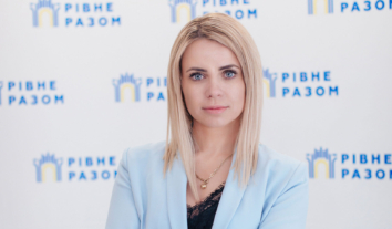 Депутатка Марчук заявила, що ставиться з повагою до ветеранів і людей з ментальними порушеннями, попри нібито закиди “Четвертої влади”