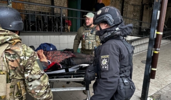 Росіяни атакували авіабомбами Костянтинівку на Донеччині: загинули двоє людей, ще четверо зазнали поранень