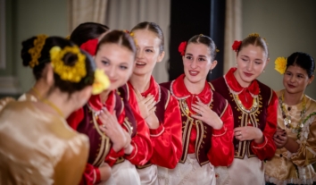 Андрій Сибіга запропонував визнати гагаузів корінним народом України