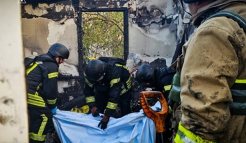 РФ уночі гатила по енергетиці: є загиблі, зокрема діти, у більшості областей відключення (оновлено)