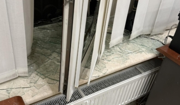 У Києві внаслідок атаки росіян пошкоджений офіс видання “Гордон”