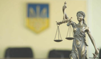 Суд виправдав ексспівробітницю херсонської колонії в справі про колабораціонізм