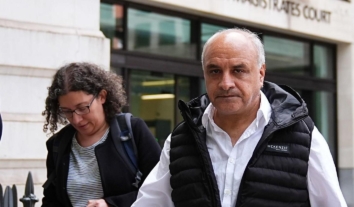 Британський суд скасував вирок чоловіку за спалення Корану, визнавши це свободою слова