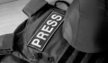 МЗС України застерігає журналістів від поїздок на окуповані території та у зону активних бойових дій